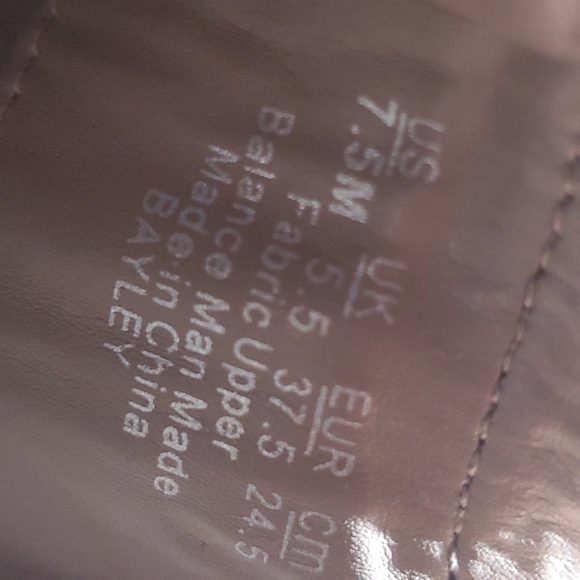 7.5 Carlos Santana tan booties - Picture 5 of 8